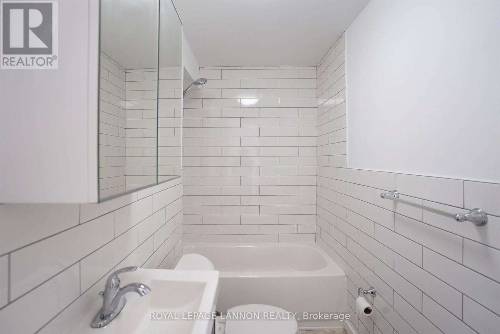 92 Jean Street, Thunder Bay, Ontario  P7A 5E9 - Photo 30 - X13657180