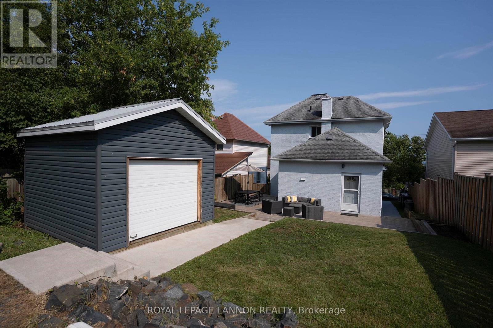 92 Jean Street, Thunder Bay, Ontario  P7A 5E9 - Photo 36 - X13657180