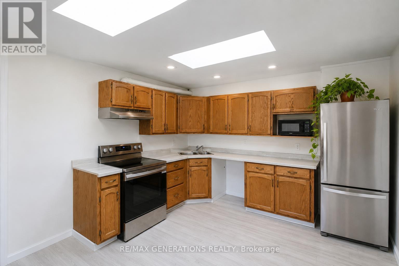 201 Cumming Street, Thunder Bay, Ontario  P7C 1N8 - Photo 5 - X13659436