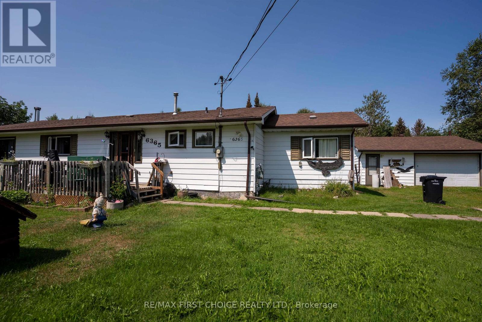 6365 Mapleward Road, Thunder Bay, Ontario  P7G 2K1 - Photo 2 - X13670600