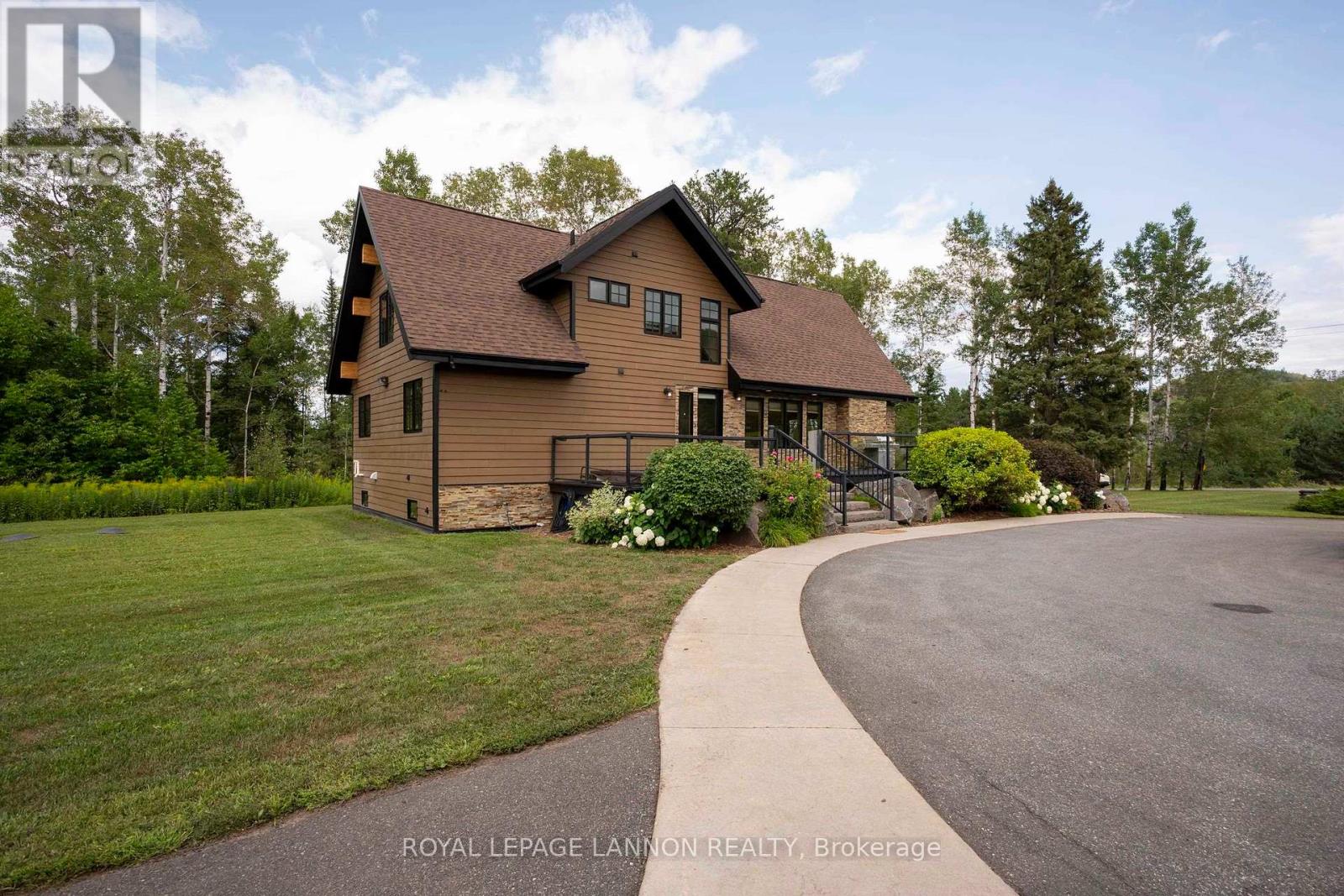 6065 Loch Lomond Road, Thunder Bay, Ontario  P7J 1E7 - Photo 46 - X13671802