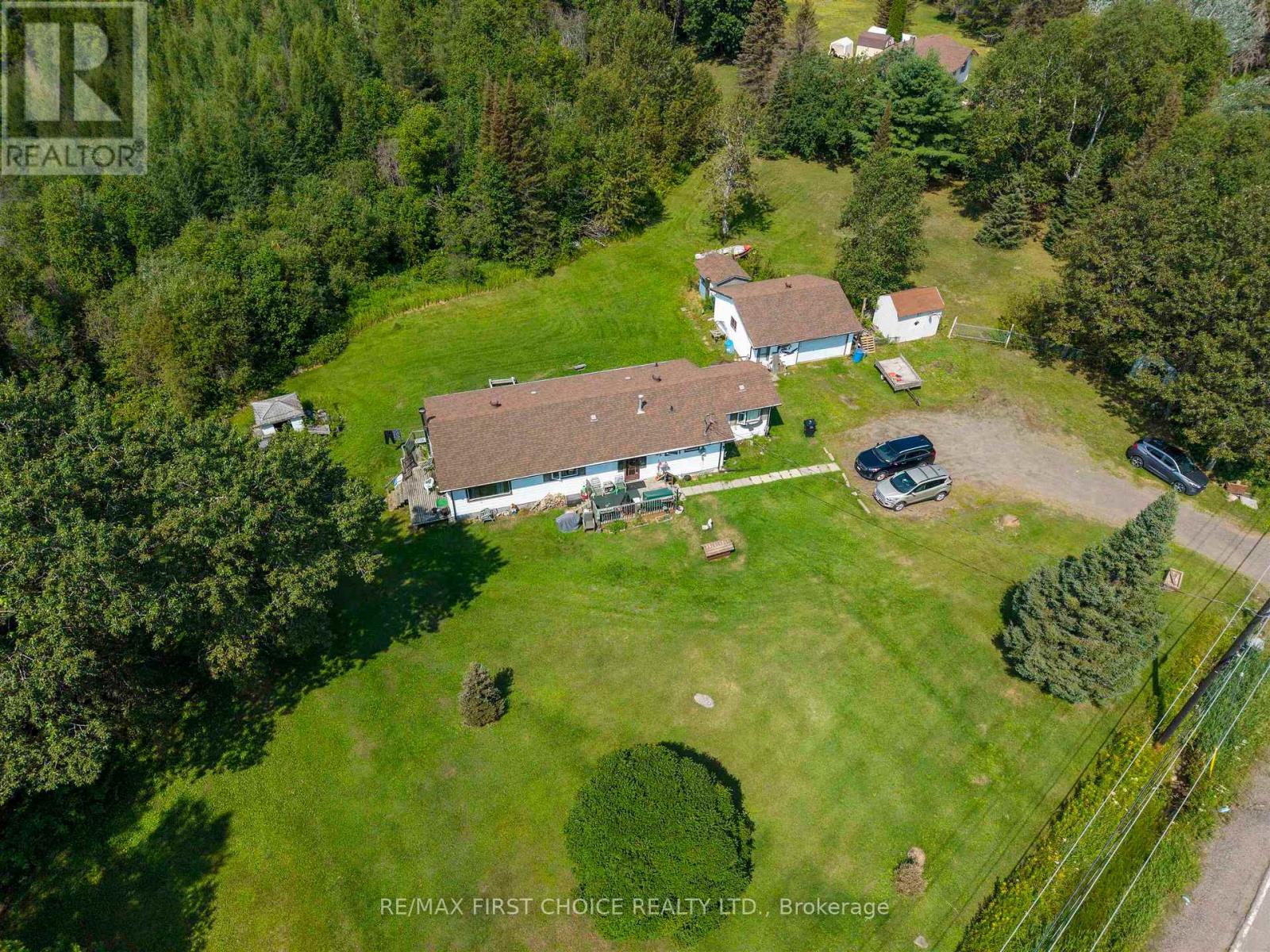 6365 Mapleward Road, Thunder Bay, Ontario  P7G 2K1 - Photo 4 - X13670600