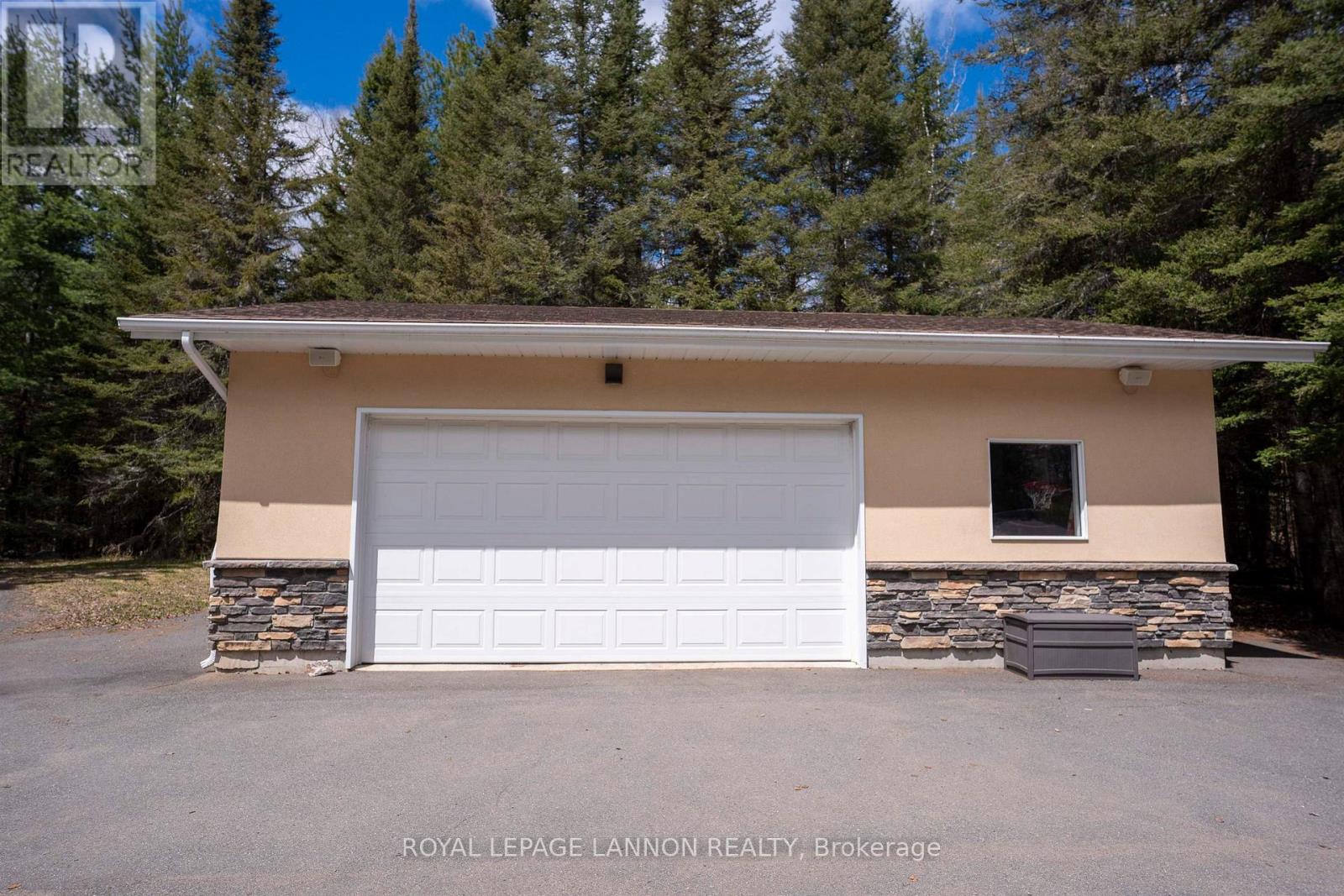 791 Hilldale Road, Thunder Bay, Ontario  P7G 1Z9 - Photo 45 - X13677218