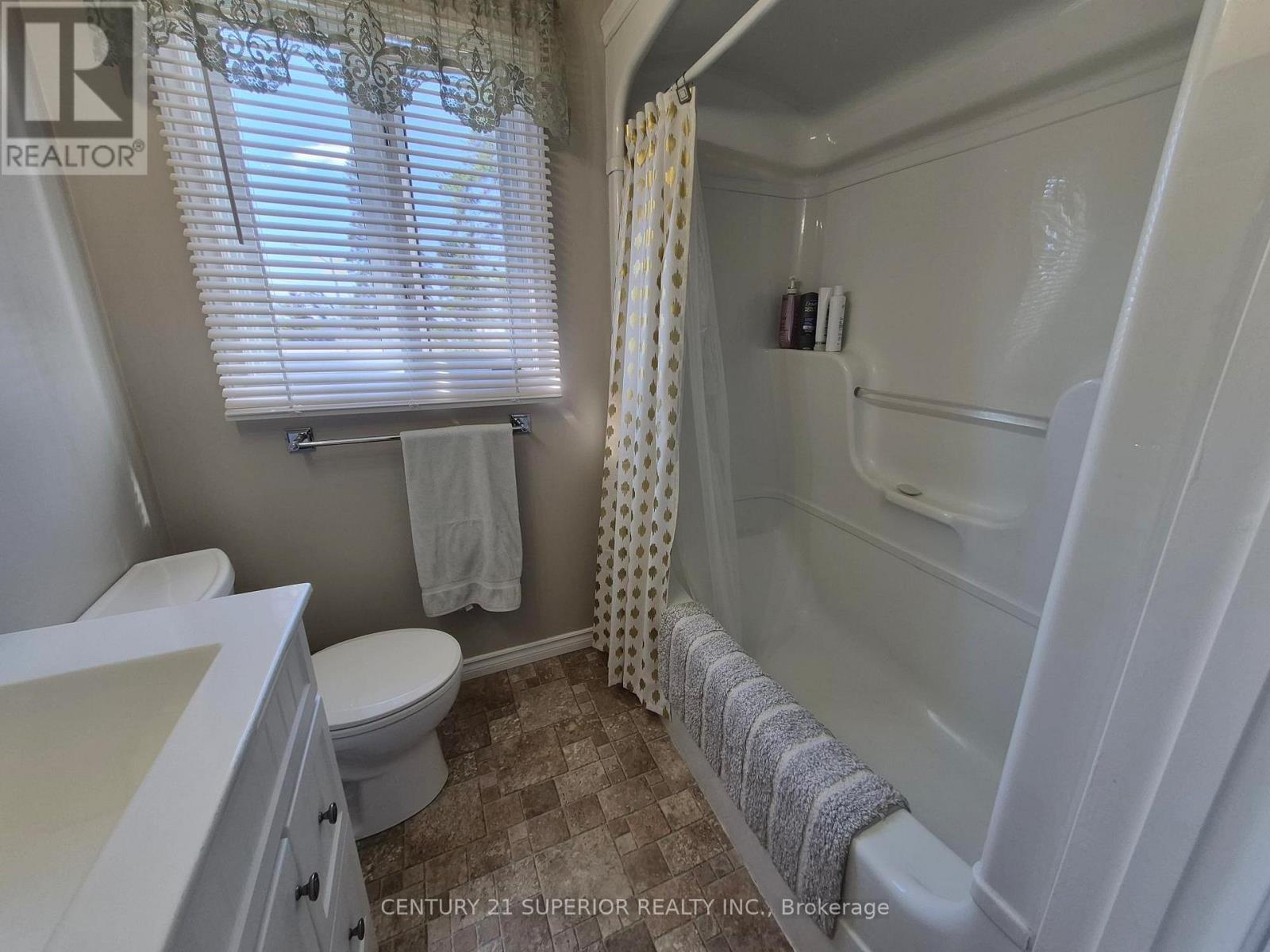 1 Laurier Ave, Terrace Bay, Ontario  P0T 2W0 - Photo 14 - X13682792