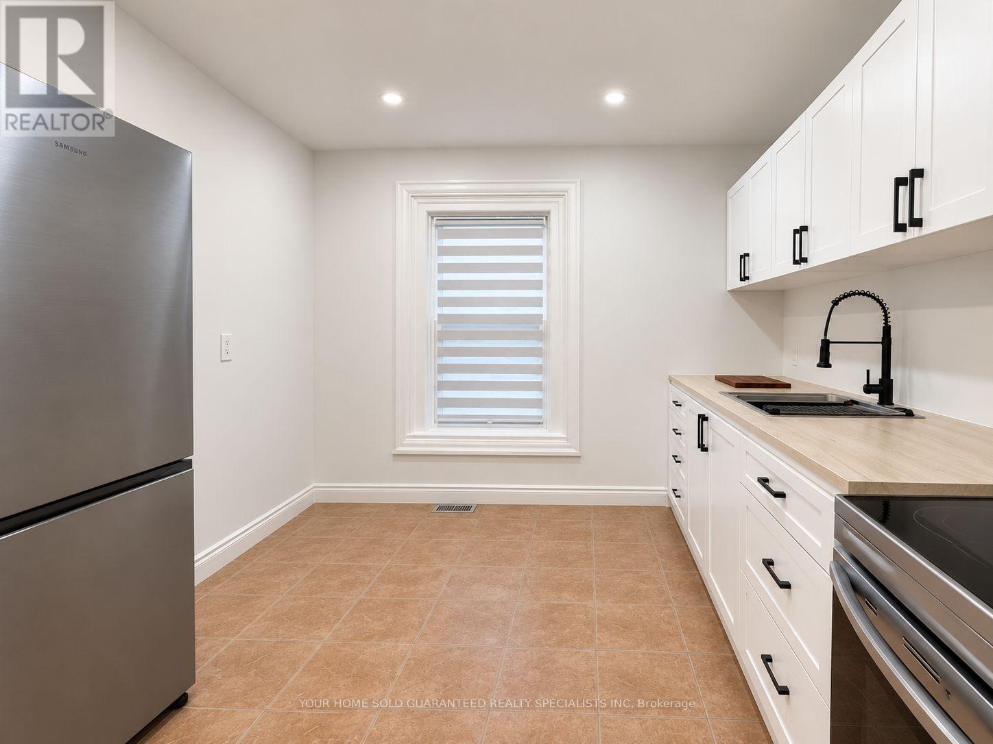 2 - 94 Wellington Street E, Aurora, Ontario  L4G 1H8 - Photo 5 - N13730980