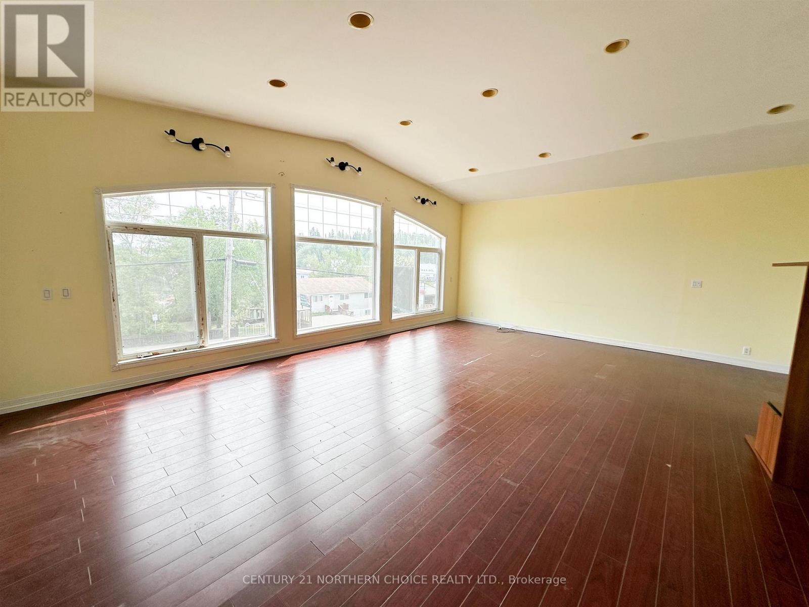 169 Howey Street, Red Lake, Ontario  P0V 2M0 - Photo 8 - X13683994