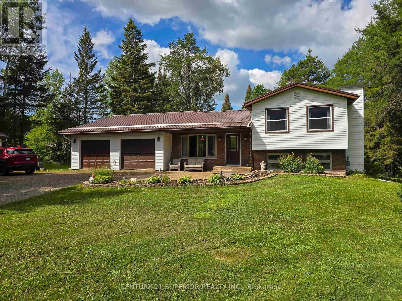 4239 Coppin Road, Thunder Bay, Ontario  P7J 1A6 - Photo 3 - X13686748