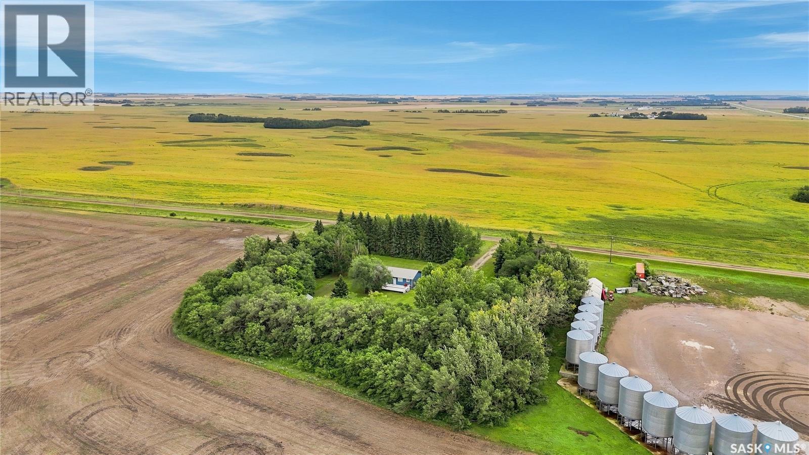 Bellavance Acreage, North Battleford Rm No. 437, Saskatchewan  S9A 2Y7 - Photo 53 - SK047106