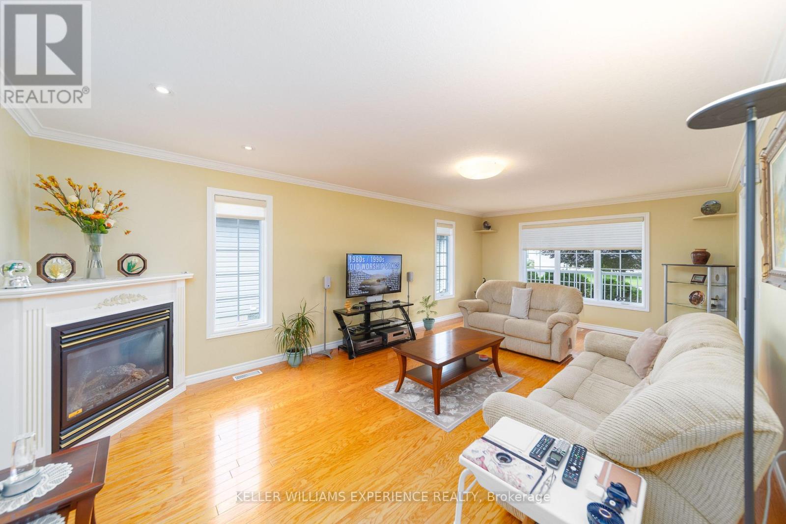 6 Virginia Avenue, Wasaga Beach, Ontario  L9Z 3A8 - Photo 10 - S13730946
