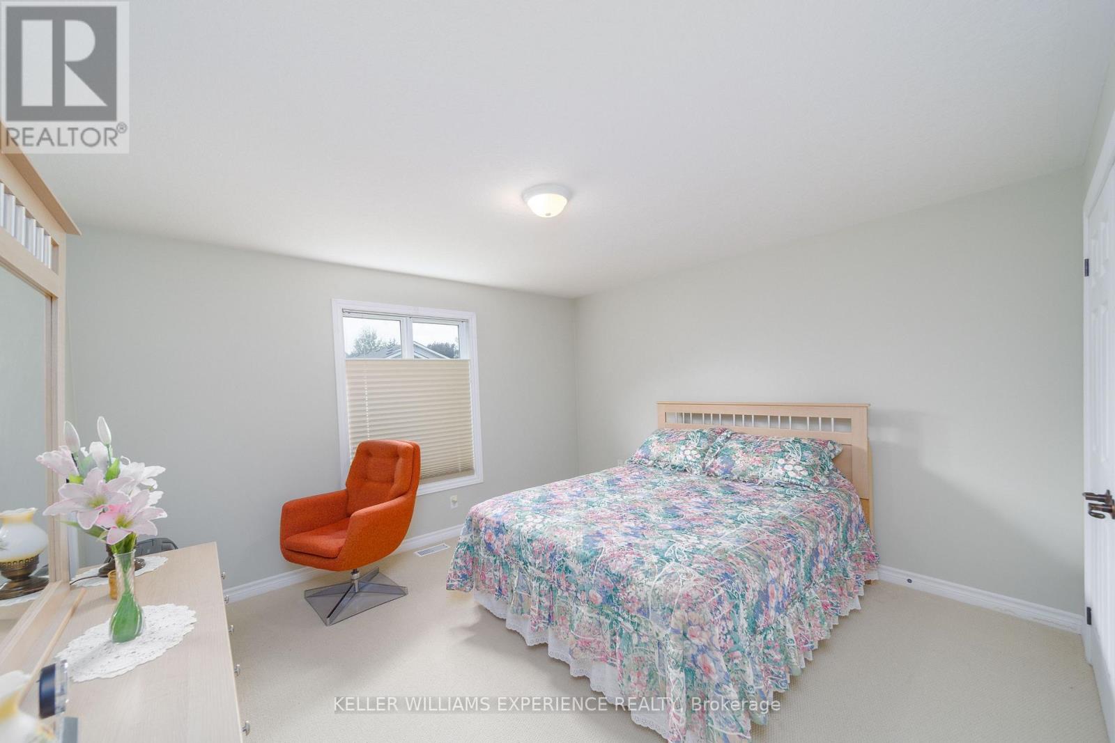6 Virginia Avenue, Wasaga Beach, Ontario  L9Z 3A8 - Photo 16 - S13730946
