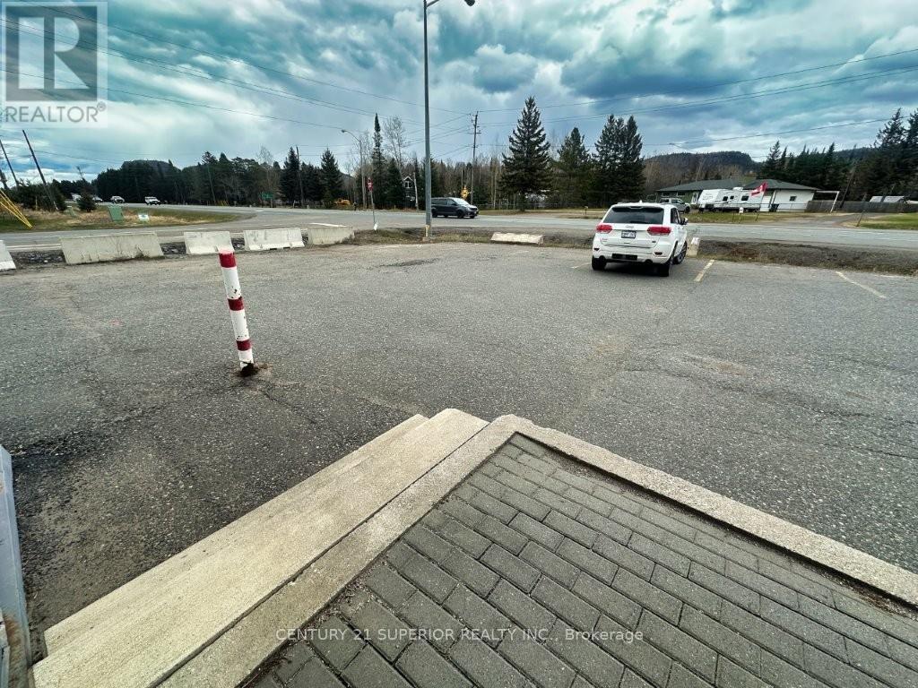 1725 Hwy 61, Thunder Bay, Ontario  P7J 1G3 - Photo 24 - X13690864