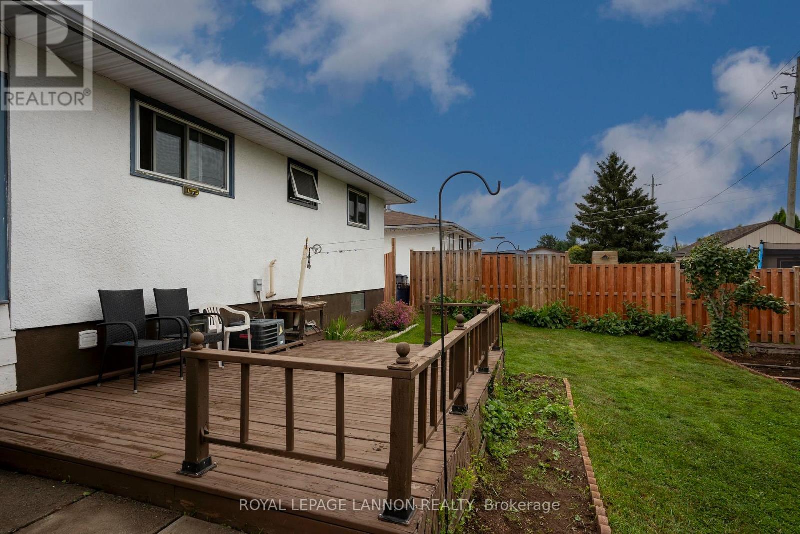 262 Sheridan Cres, Thunder Bay, Ontario  P7C 5M4 - Photo 37 - X13700964