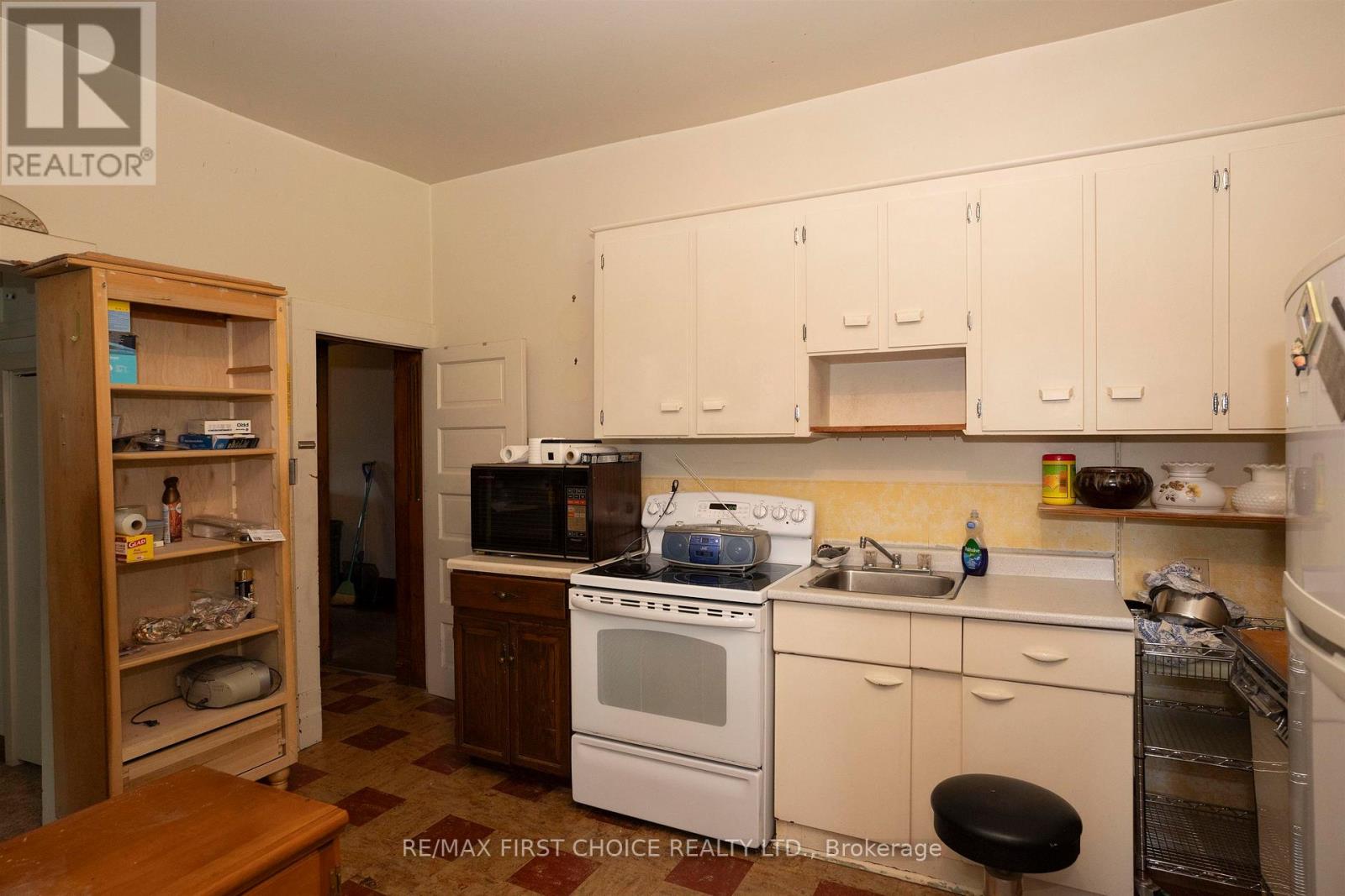 348 Ambrose Street, Thunder Bay, Ontario  P7B 1L9 - Photo 34 - X13700966