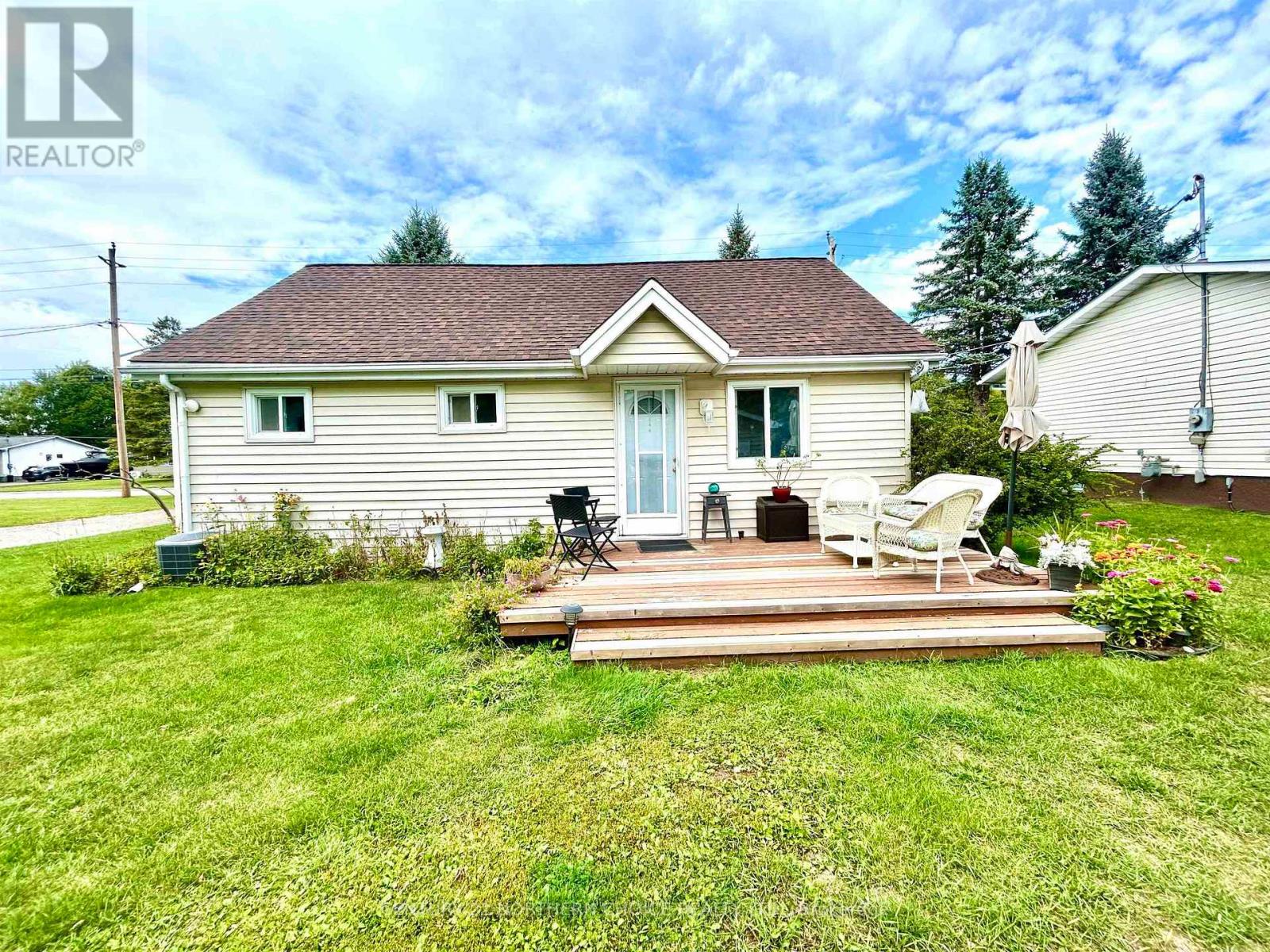 1313 Fifth Street East, Fort Frances, Ontario  P9A 1W2 - Photo 20 - X13702286
