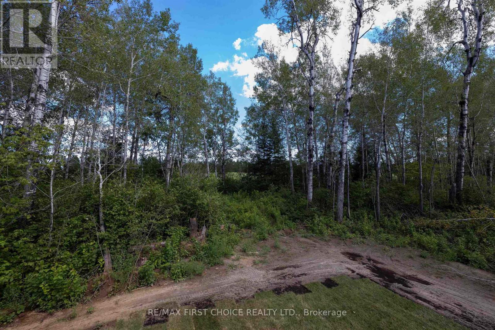 3435 King George's Park Drive, Oliver Paipoonge, Ontario  P7K 0V5 - Photo 13 - X13702290