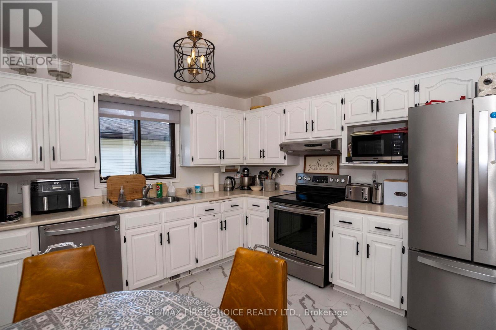 224 London Drive, Thunder Bay, Ontario  P7A 7Z6 - Photo 9 - X13702090