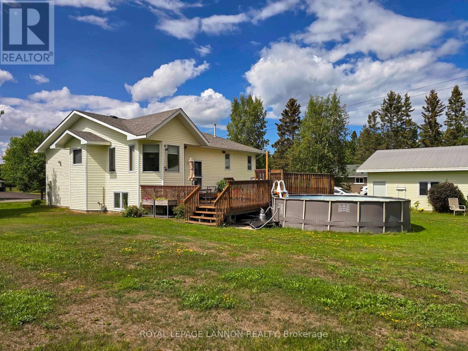2210 Scotland Street, Thunder Bay, Ontario  P7J 1G9 - Photo 11 - X13705688