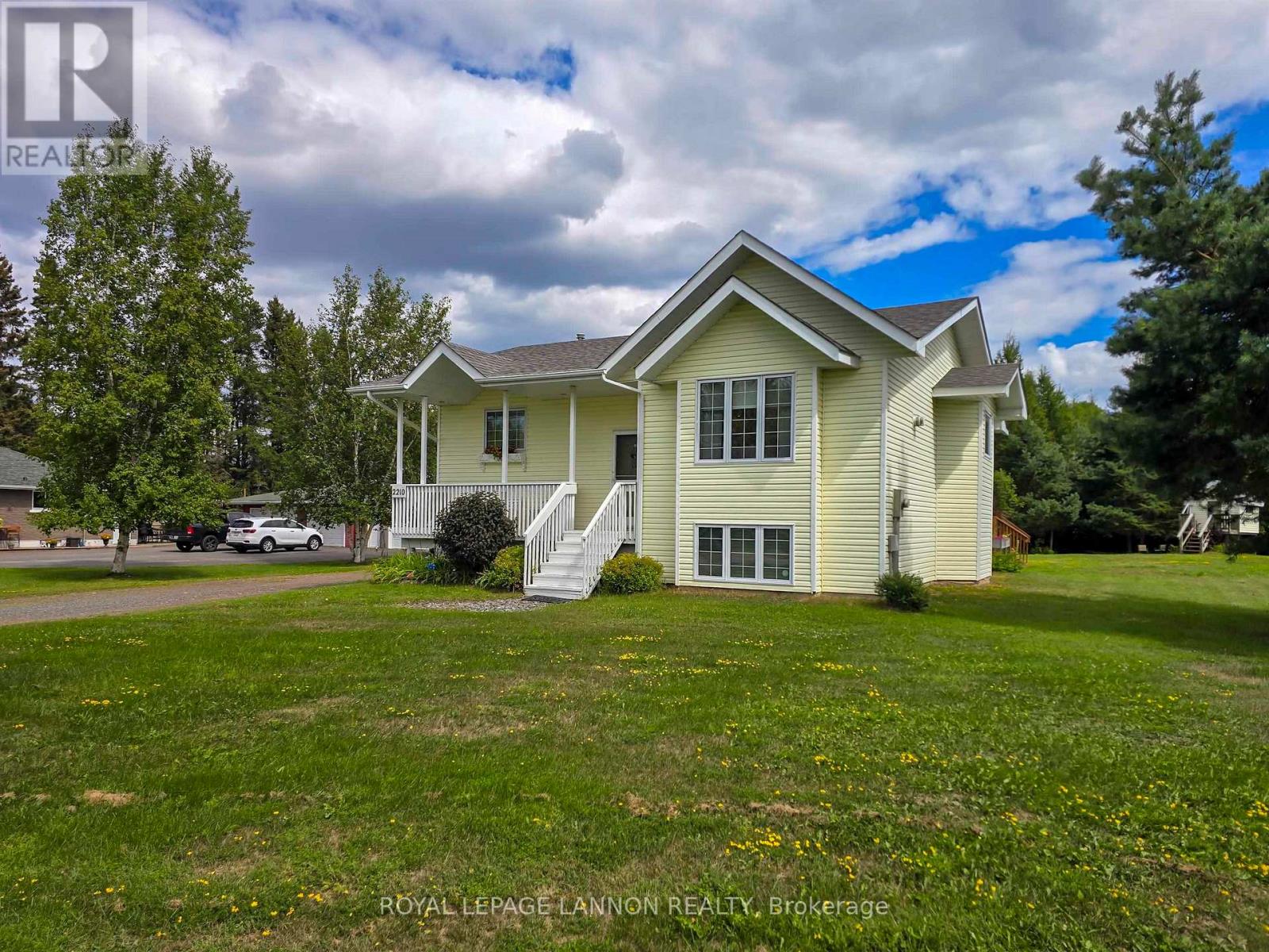 2210 Scotland Street, Thunder Bay, Ontario  P7J 1G9 - Photo 4 - X13705688