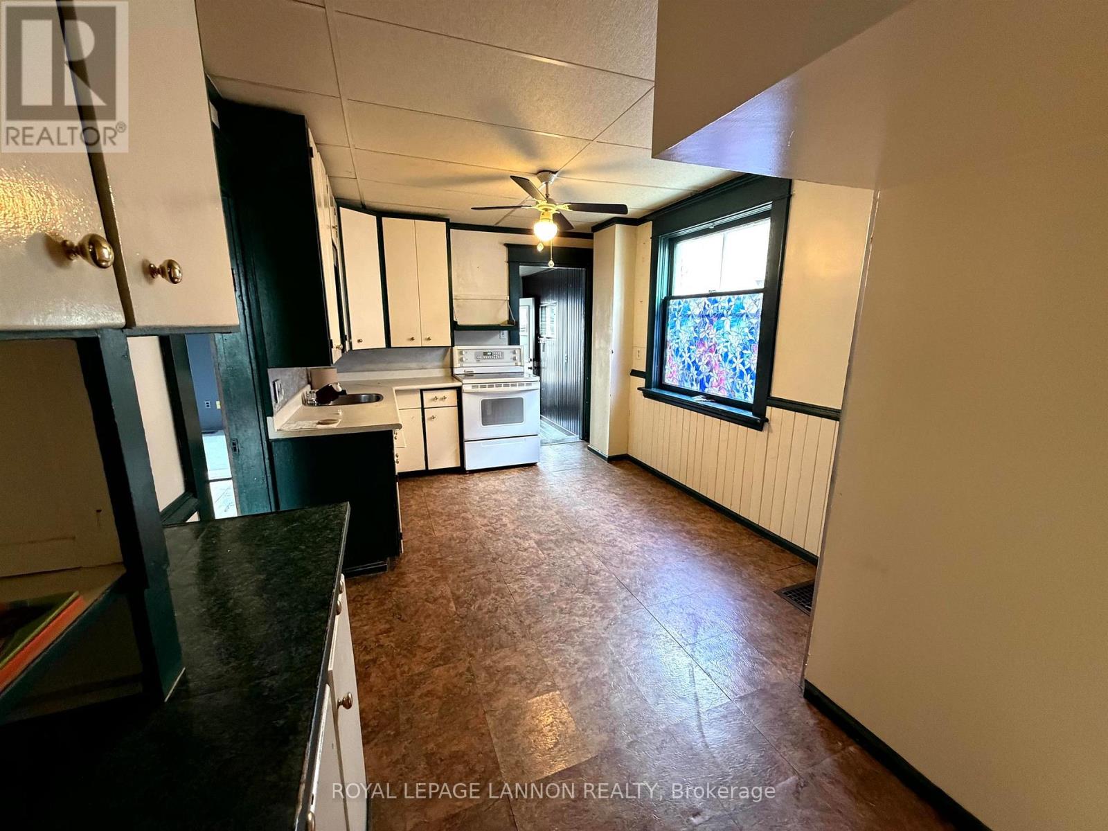 207 Norah Street S, Thunder Bay, Ontario  P7E 1N5 - Photo 11 - X13705750
