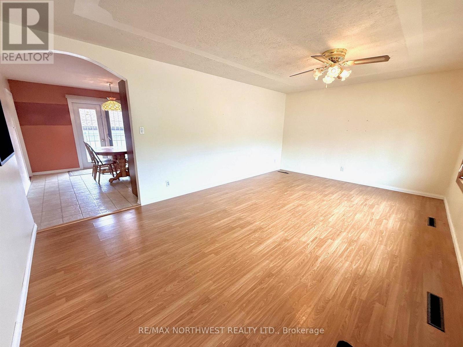 1 Kirkpatrick Avenue, Kenora, Ontario  P9N 4K5 - Photo 9 - X13711986
