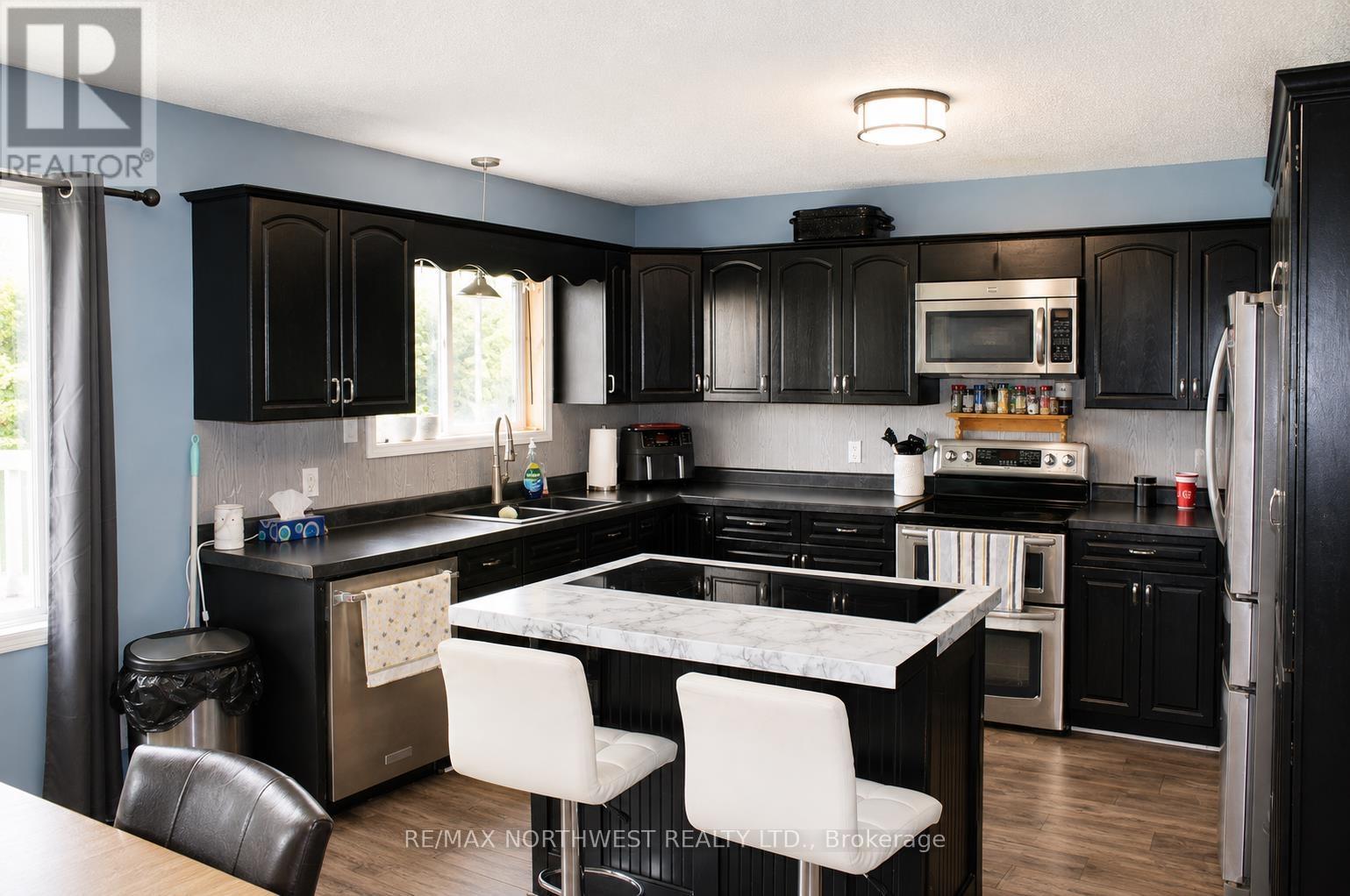 501 Atwood Ave, Rainy River, Ontario  P0W 1L0 - Photo 8 - X13706392