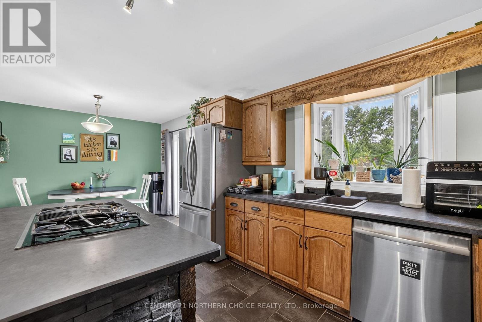 93 Peterson Road, Kenora, Ontario  P9N 0E3 - Photo 15 - X13714968