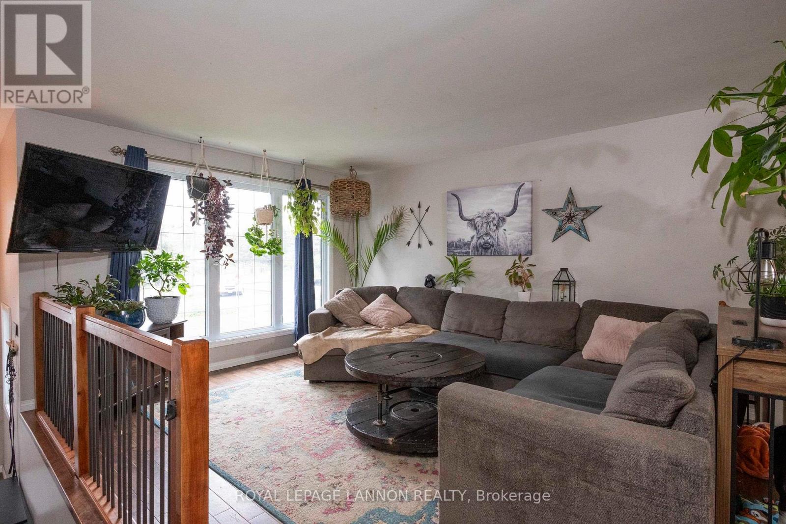 733 Woodcrest Road, Thunder Bay, Ontario  P7G 1J2 - Photo 6 - X13714926
