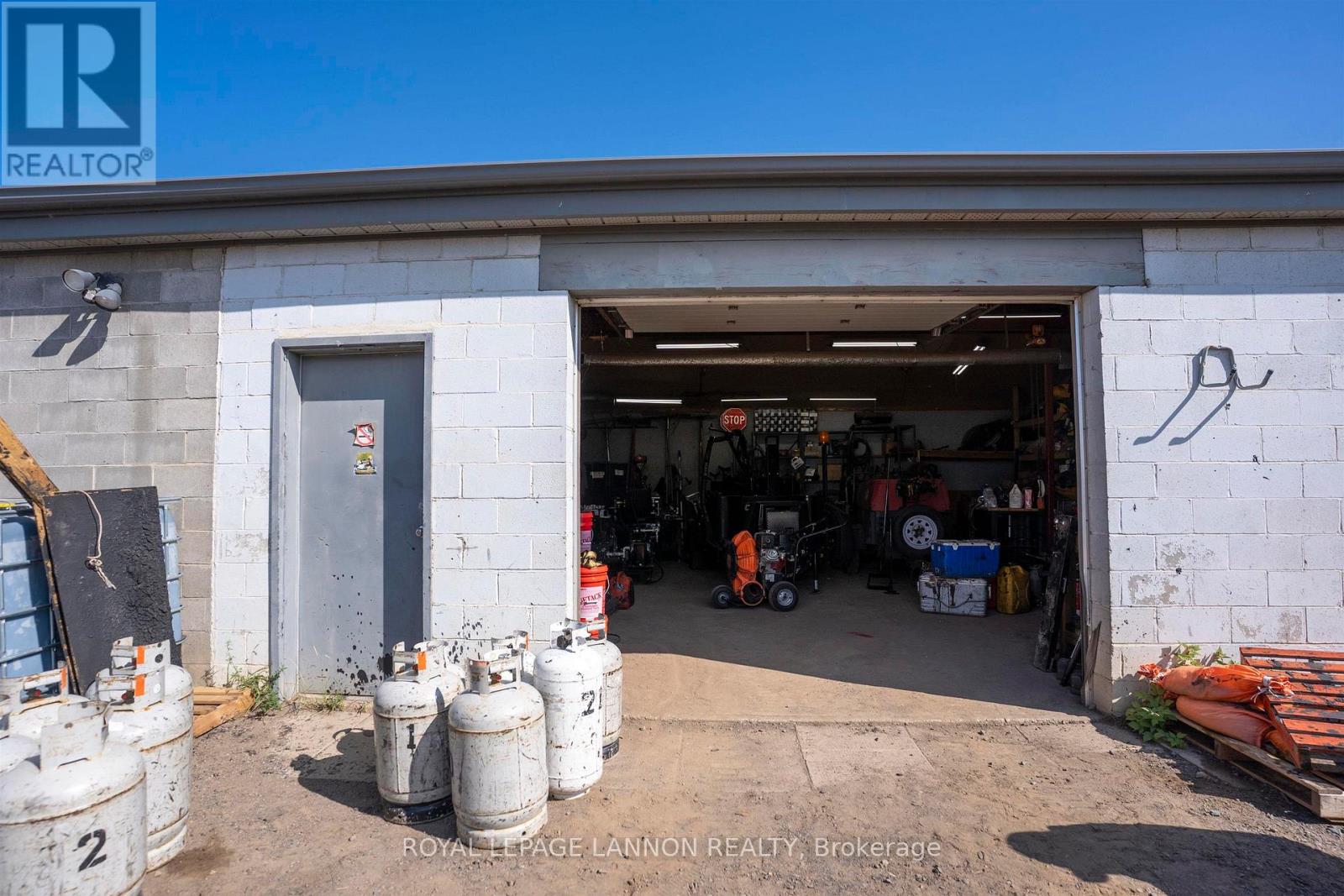 841 & 851 Field St, Thunder Bay, Ontario  P7B 6B6 - Photo 23 - X13707522