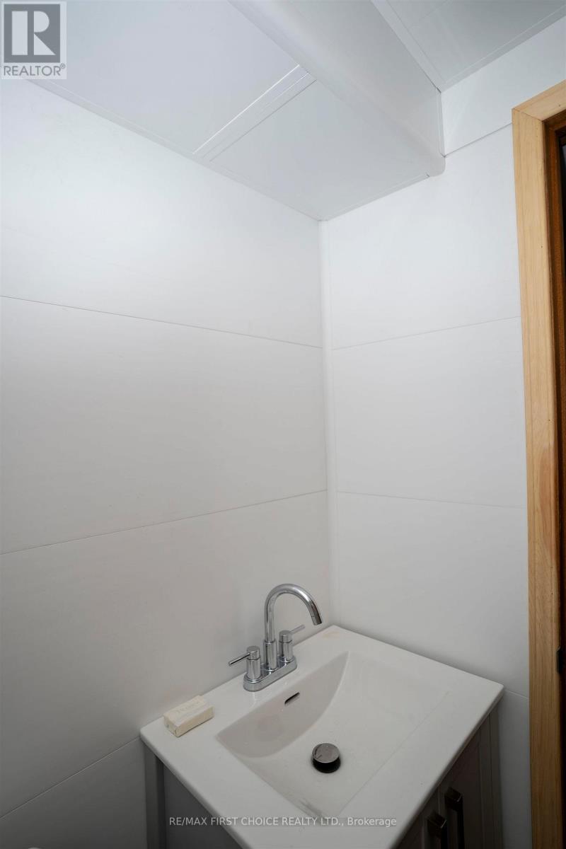 422 Simon Fraser Drive, Thunder Bay, Ontario  P7C 4Z8 - Photo 27 - X13715580