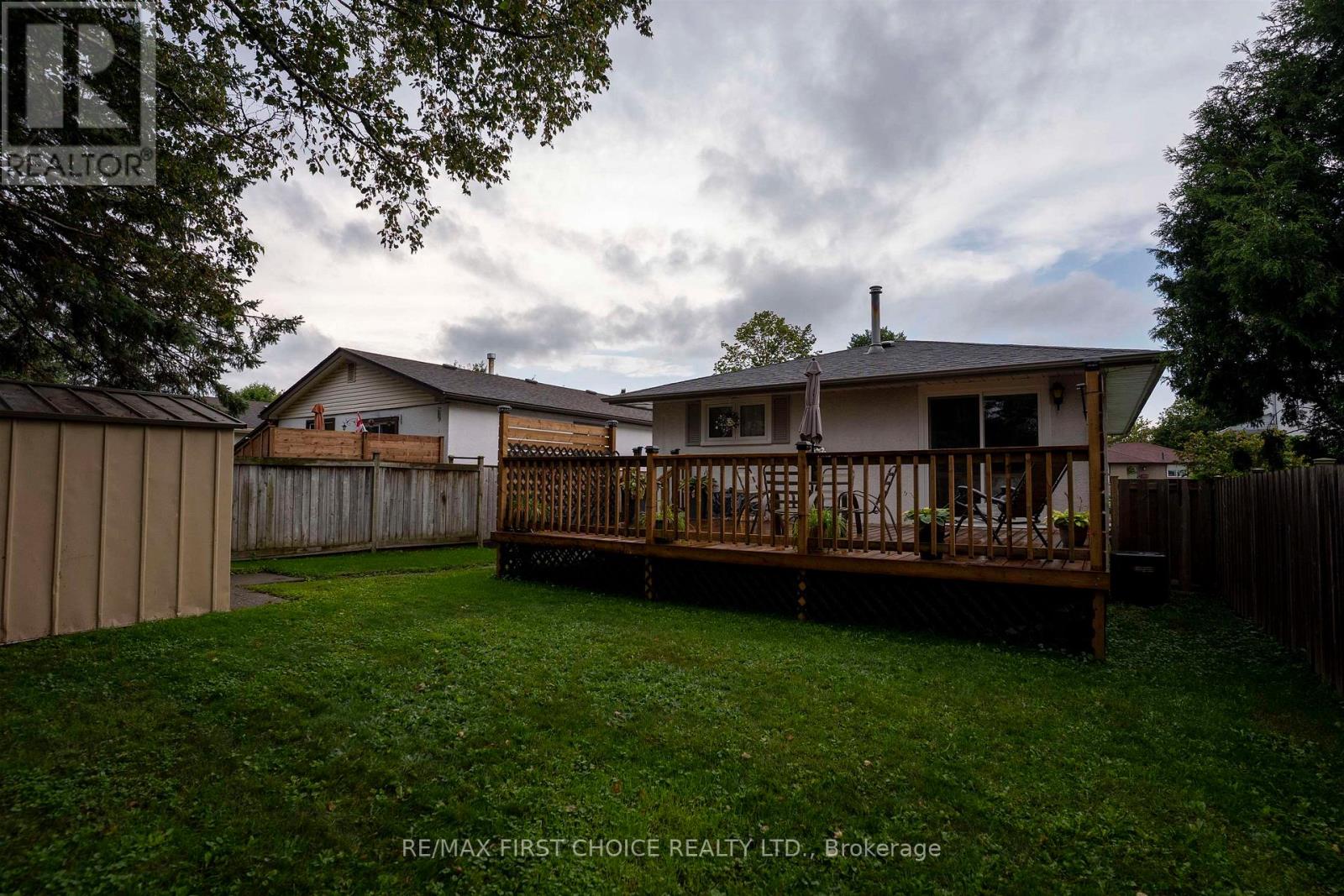 422 Simon Fraser Drive, Thunder Bay, Ontario  P7C 4Z8 - Photo 36 - X13715580