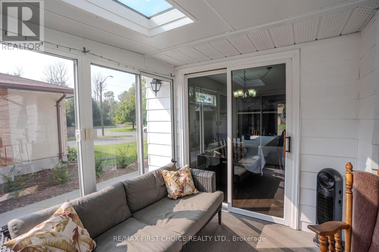 556 Laurentian Drive, Thunder Bay, Ontario  P7C 5J8 - Photo 16 - X13708264