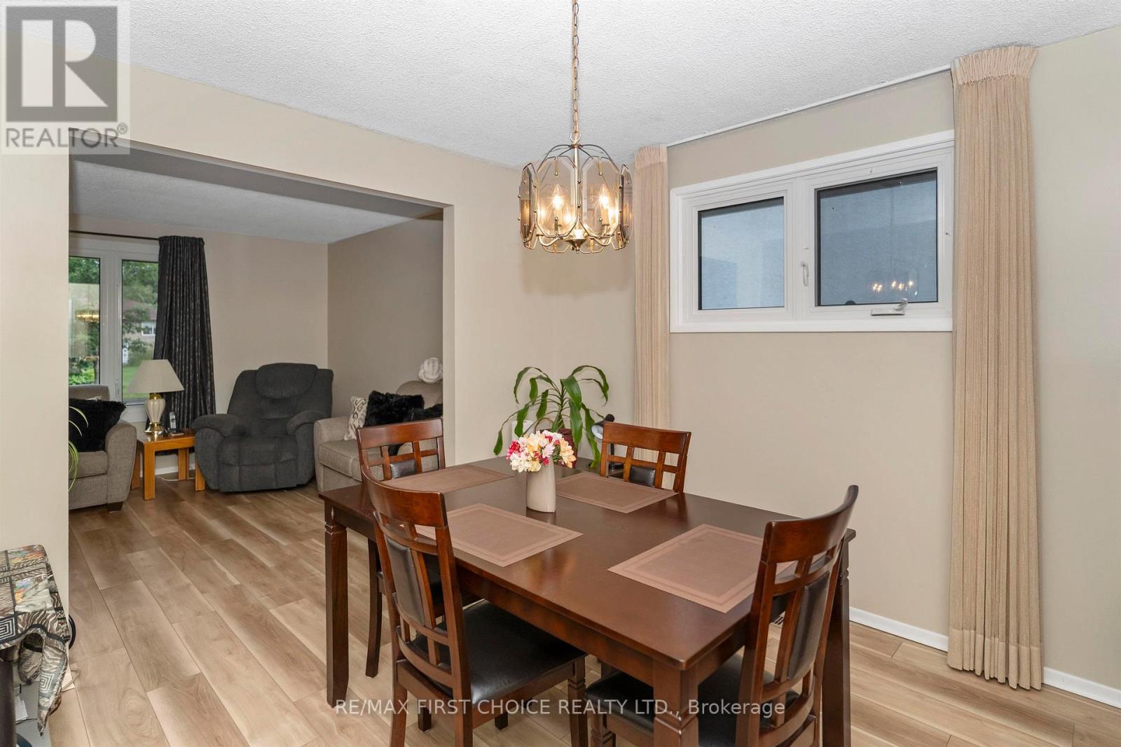 422 Simon Fraser Drive, Thunder Bay, Ontario  P7C 4Z8 - Photo 7 - X13715580