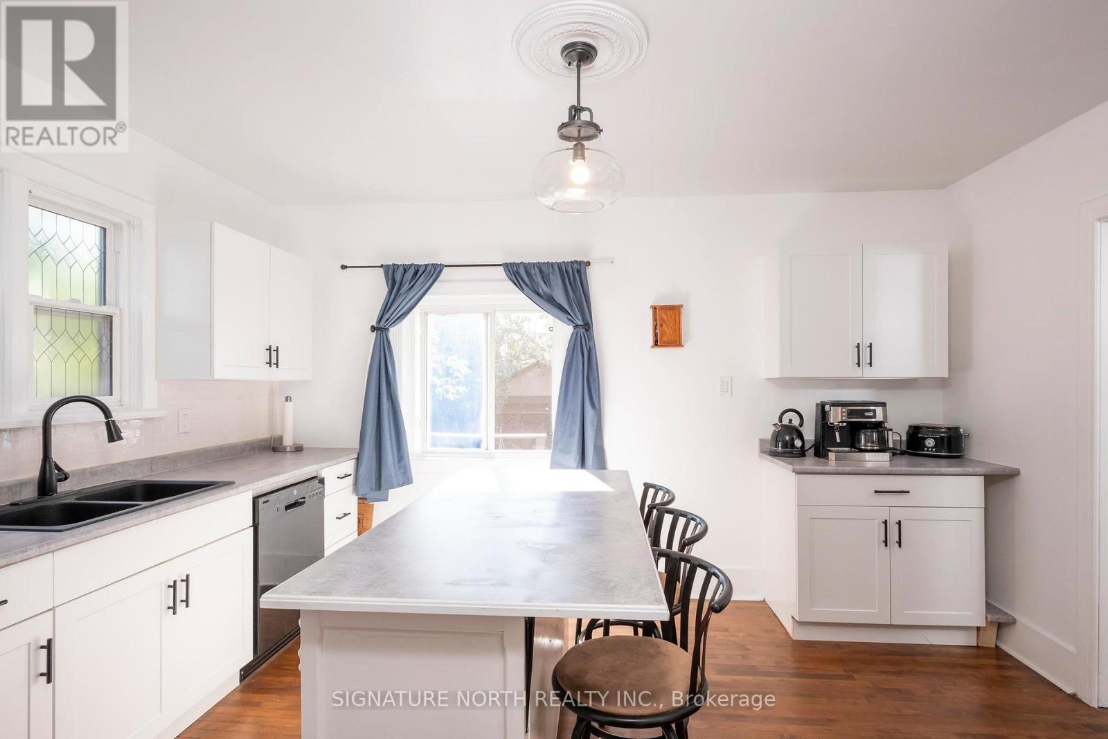 105 Machar Avenue, Thunder Bay, Ontario  P7B 2Y5 - Photo 15 - X13709898