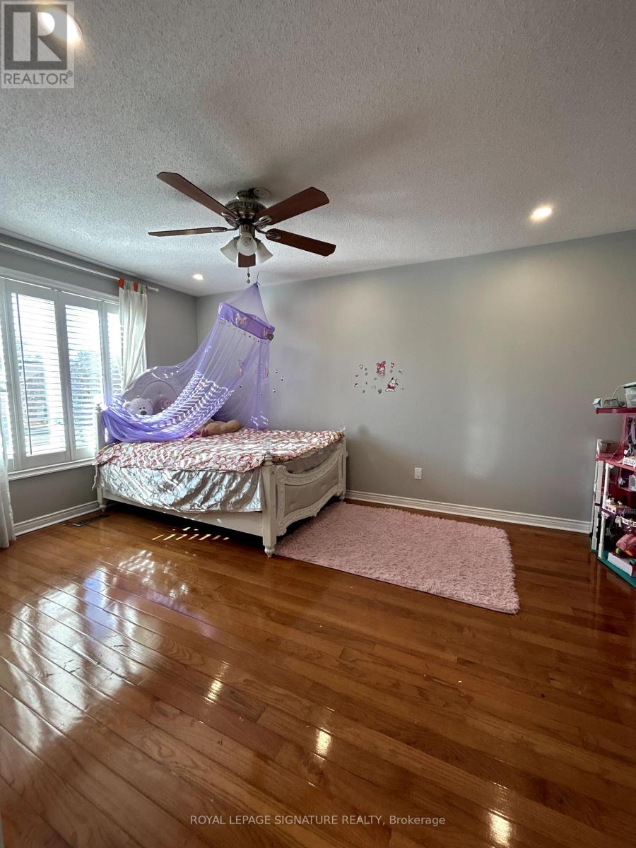 Upper - 2951 Kingsway Drive, Oakville, Ontario  L6J 6V1 - Photo 19 - W13730616