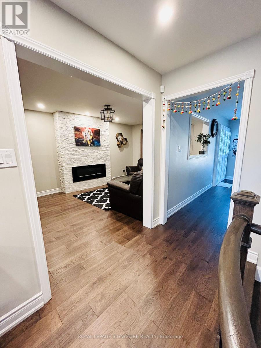Upper - 2951 Kingsway Drive, Oakville, Ontario  L6J 6V1 - Photo 7 - W13730616