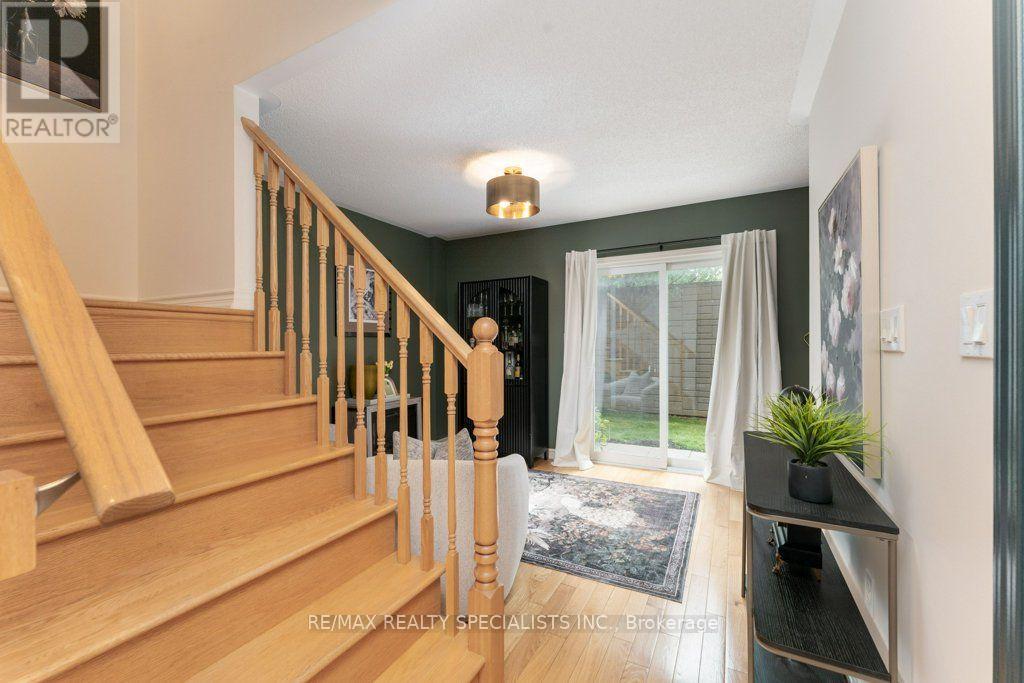 3 - 1115 Haig Boulevard, Mississauga, Ontario  L5E 2M6 - Photo 4 - W13730694