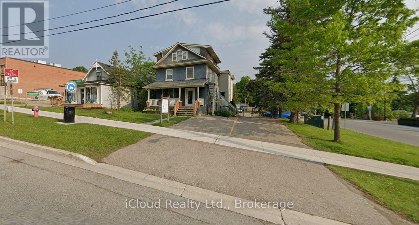 65 Broadway, Orangeville, Ontario  L9W 1K1 - Photo 1 - W13730754