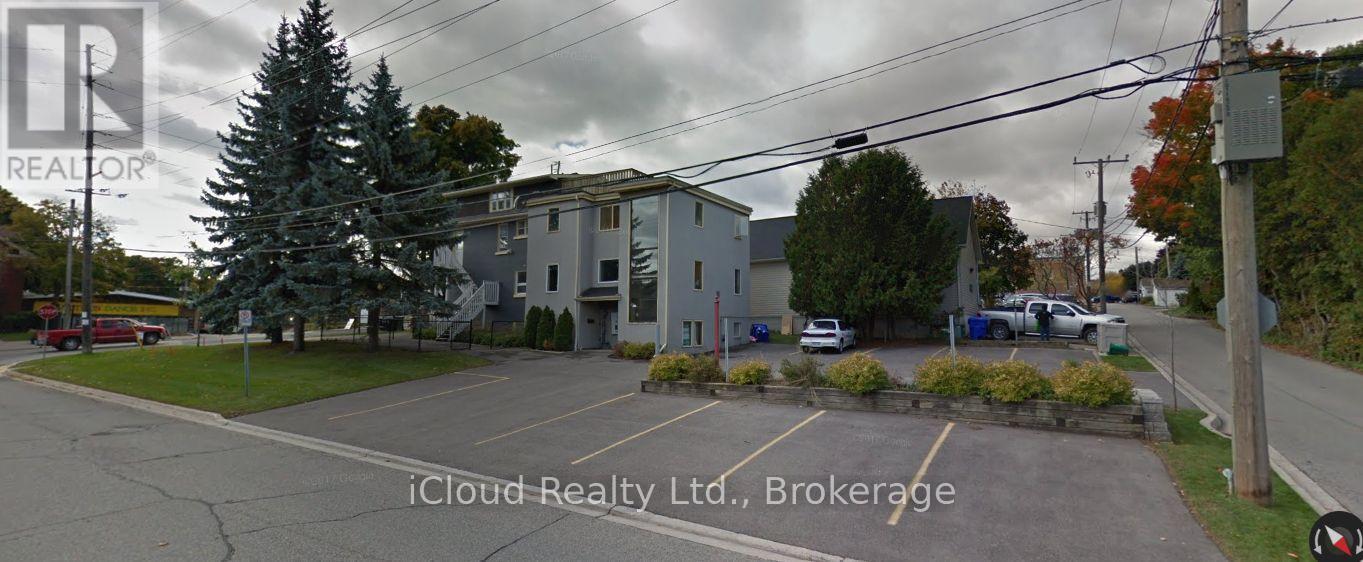 65 Broadway, Orangeville, Ontario  L9W 1K1 - Photo 2 - W13730754