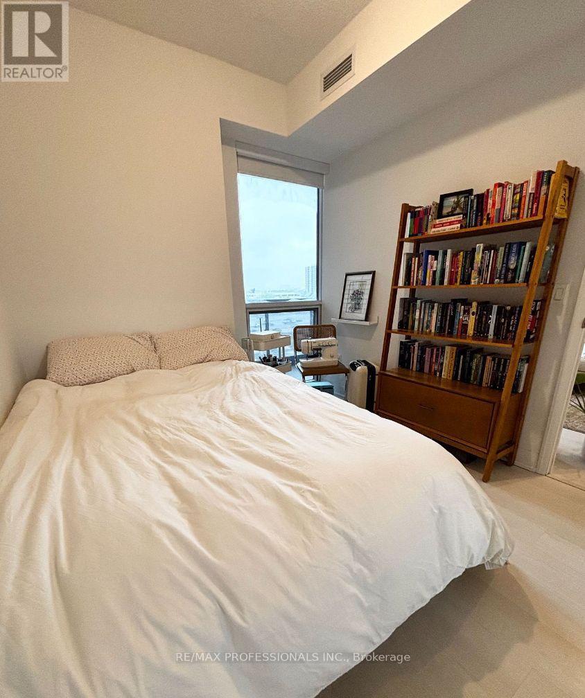726 - 10 Gibbs Road, Toronto, Ontario  M9B 0E2 - Photo 6 - W13730756