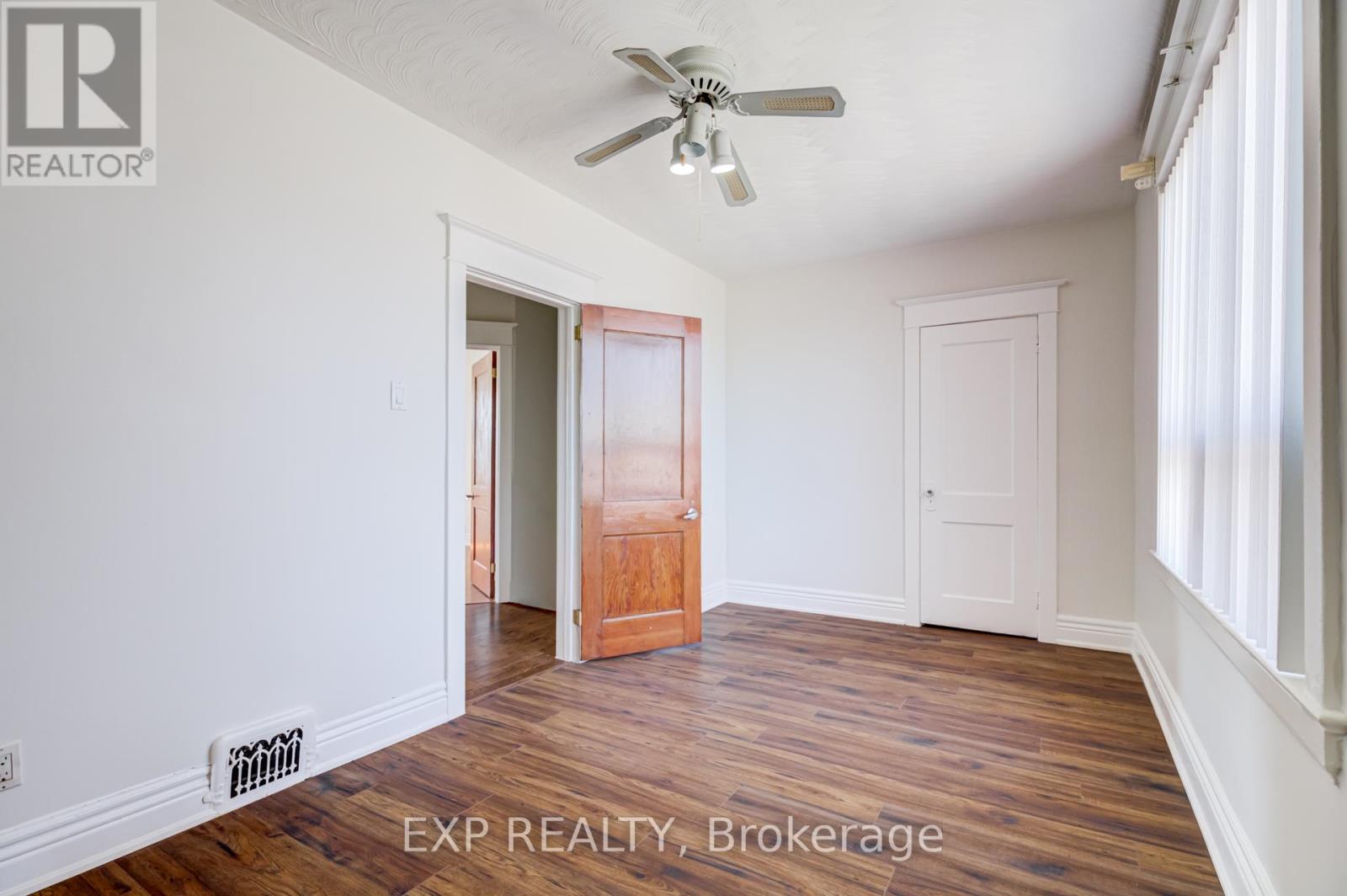 444 Maybank Avenue, Toronto, Ontario  M6N 3S8 - Photo 17 - W13730782