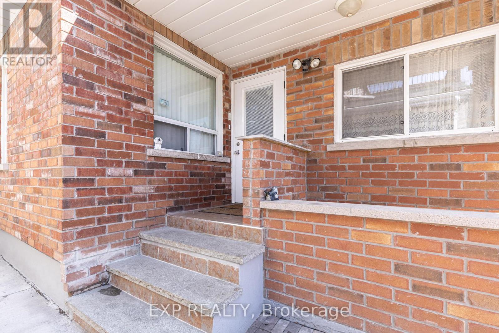 444 Maybank Avenue, Toronto, Ontario  M6N 3S8 - Photo 26 - W13730782