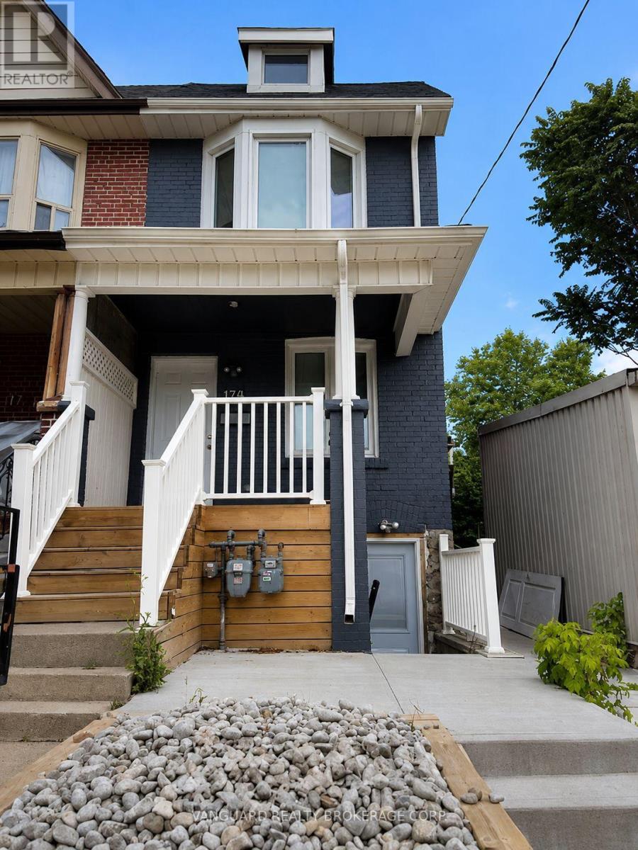 2ND FLOOR - 170 YARMOUTH ROAD, Toronto, Ontario