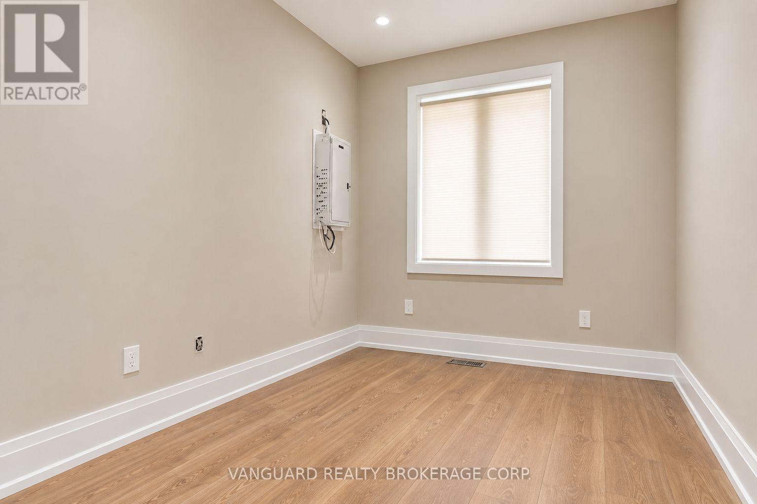 2nd Floor - 170 Yarmouth Road, Toronto, Ontario  M6G 1X4 - Photo 11 - W13730802