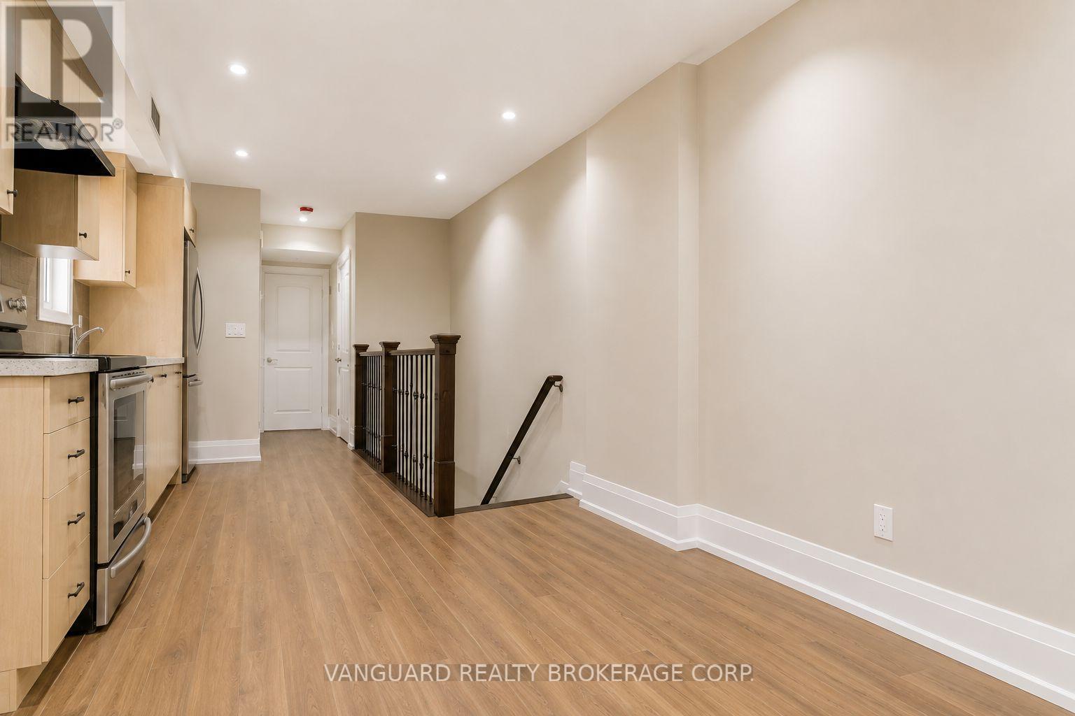 2nd Floor - 170 Yarmouth Road, Toronto, Ontario  M6G 1X4 - Photo 2 - W13730802