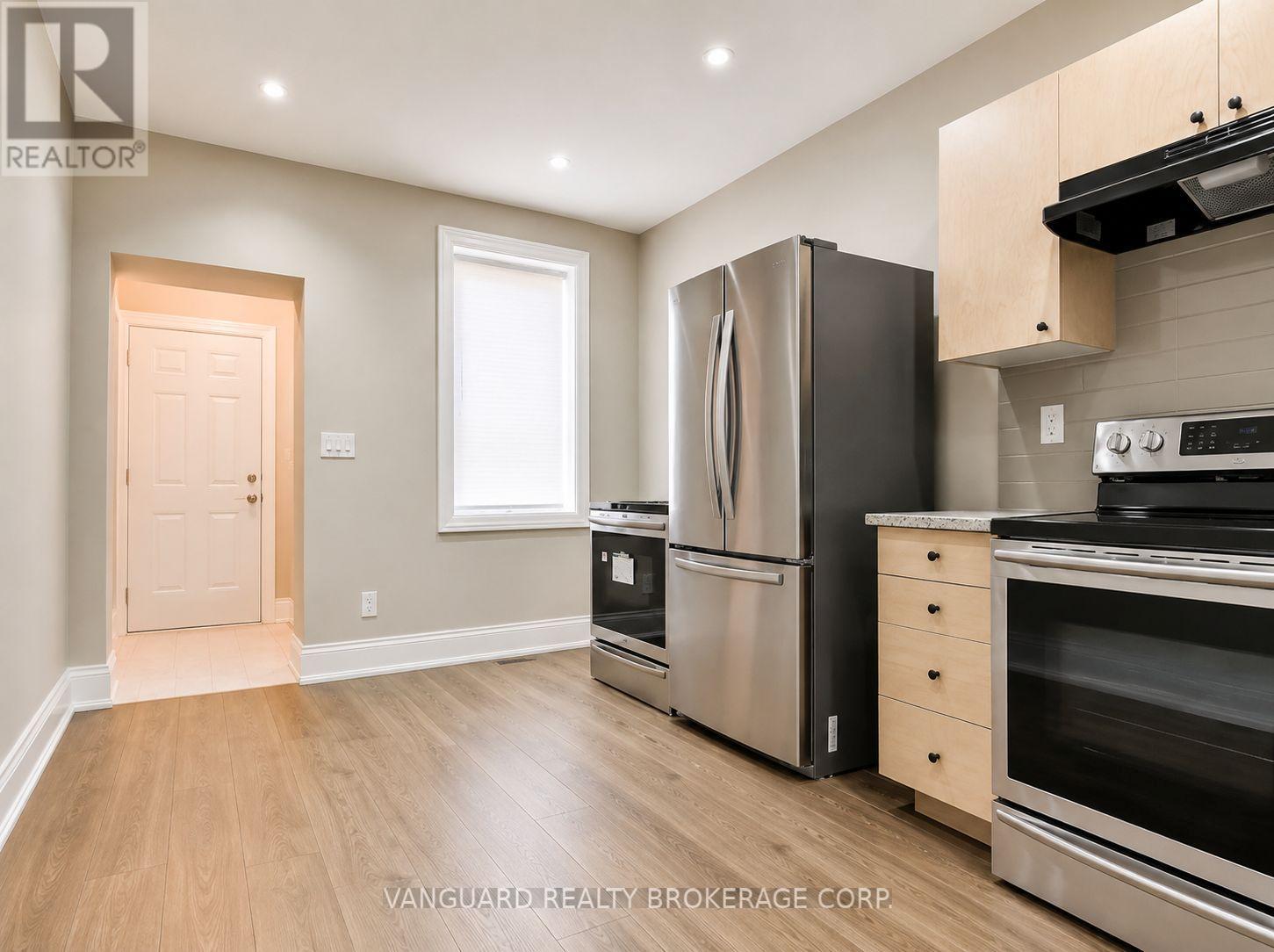 2nd Floor - 170 Yarmouth Road, Toronto, Ontario  M6G 1X4 - Photo 6 - W13730802