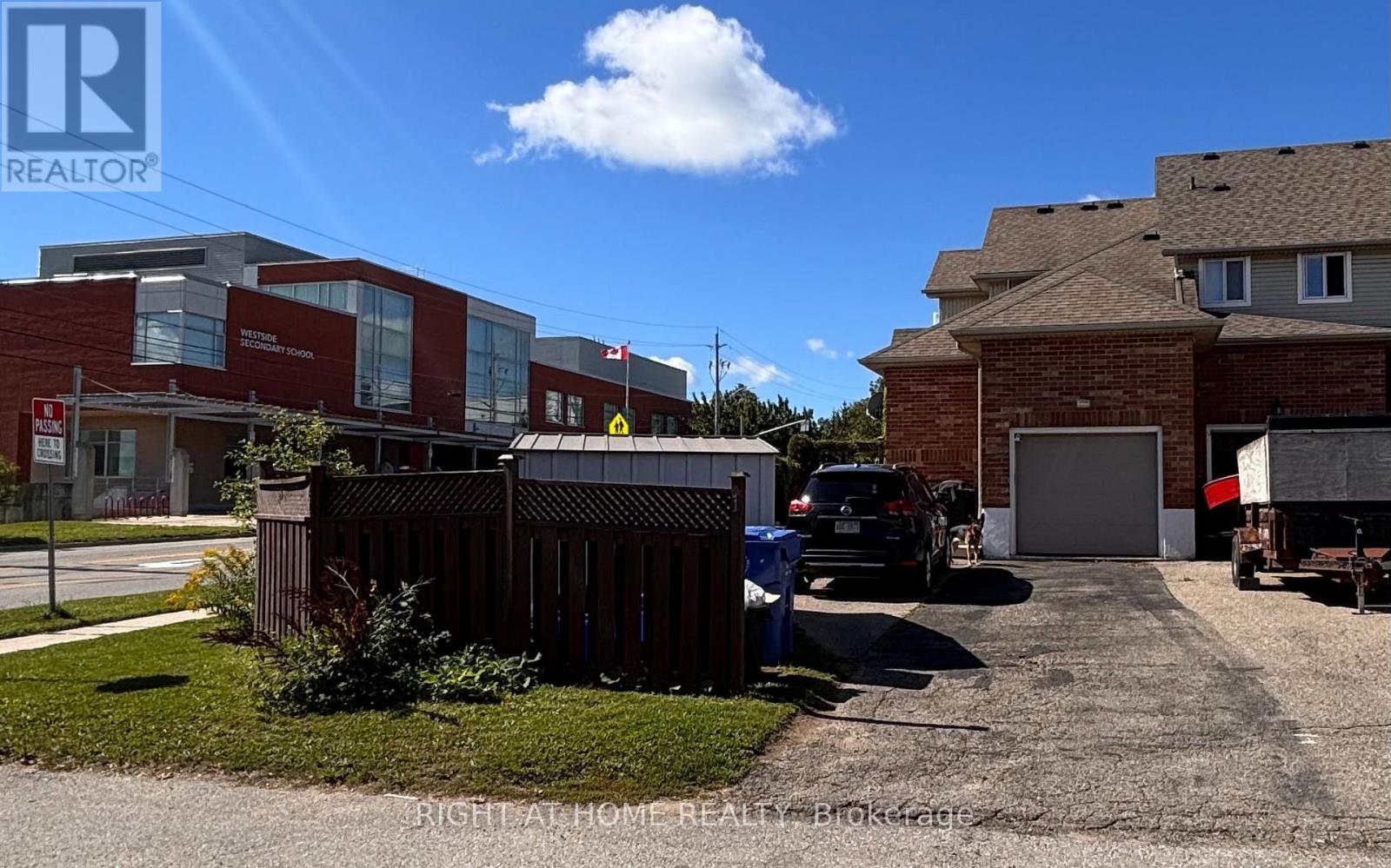 1 Montgomery Boulevard, Orangeville, Ontario  L9W 5H6 - Photo 4 - W13730838