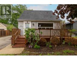2232 QUEENSWAY DRIVE, Burlington, Ontario