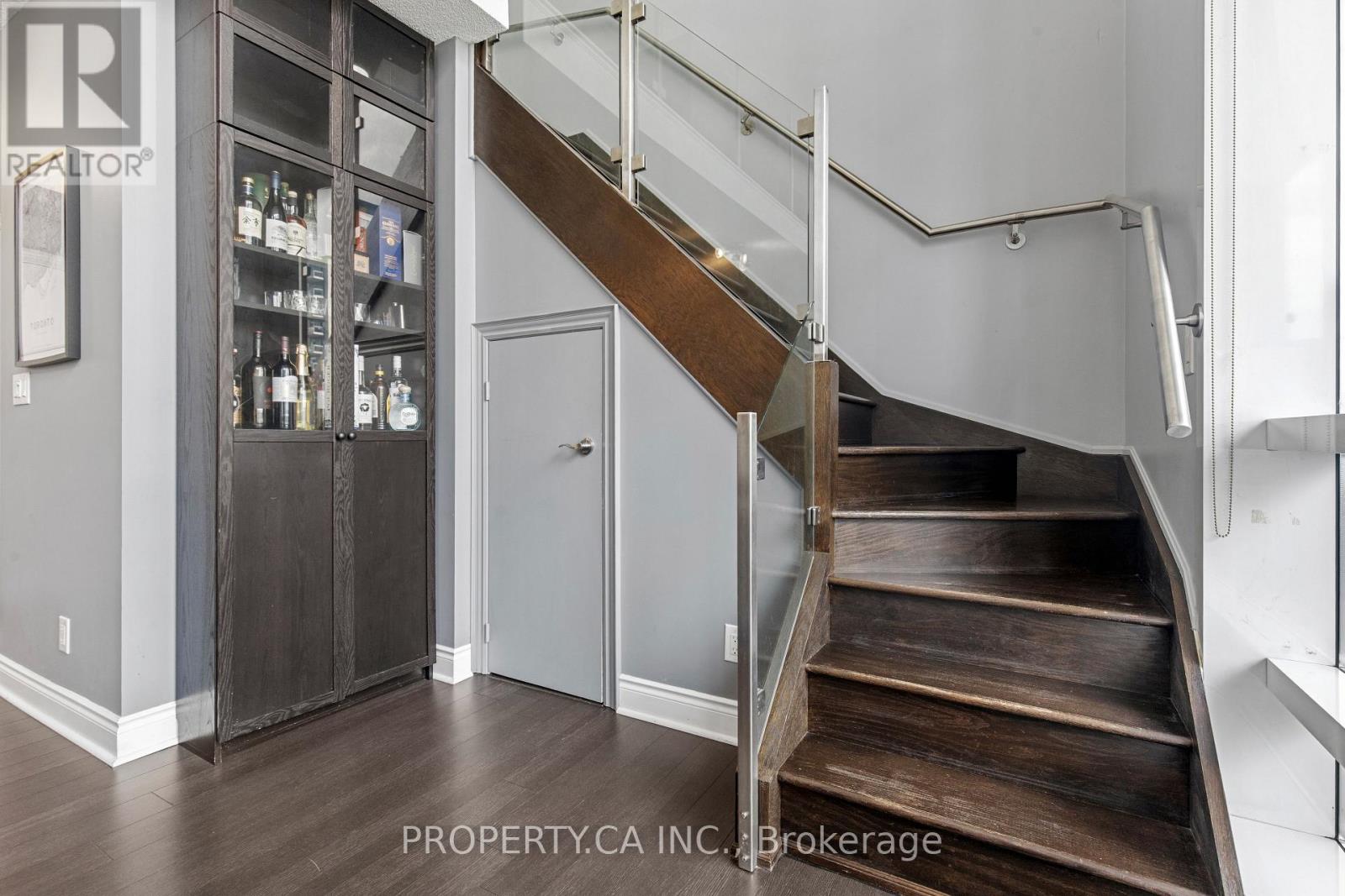 211 - 16 Brookers Lane, Toronto, Ontario  M8V 0A5 - Photo 14 - W13730922