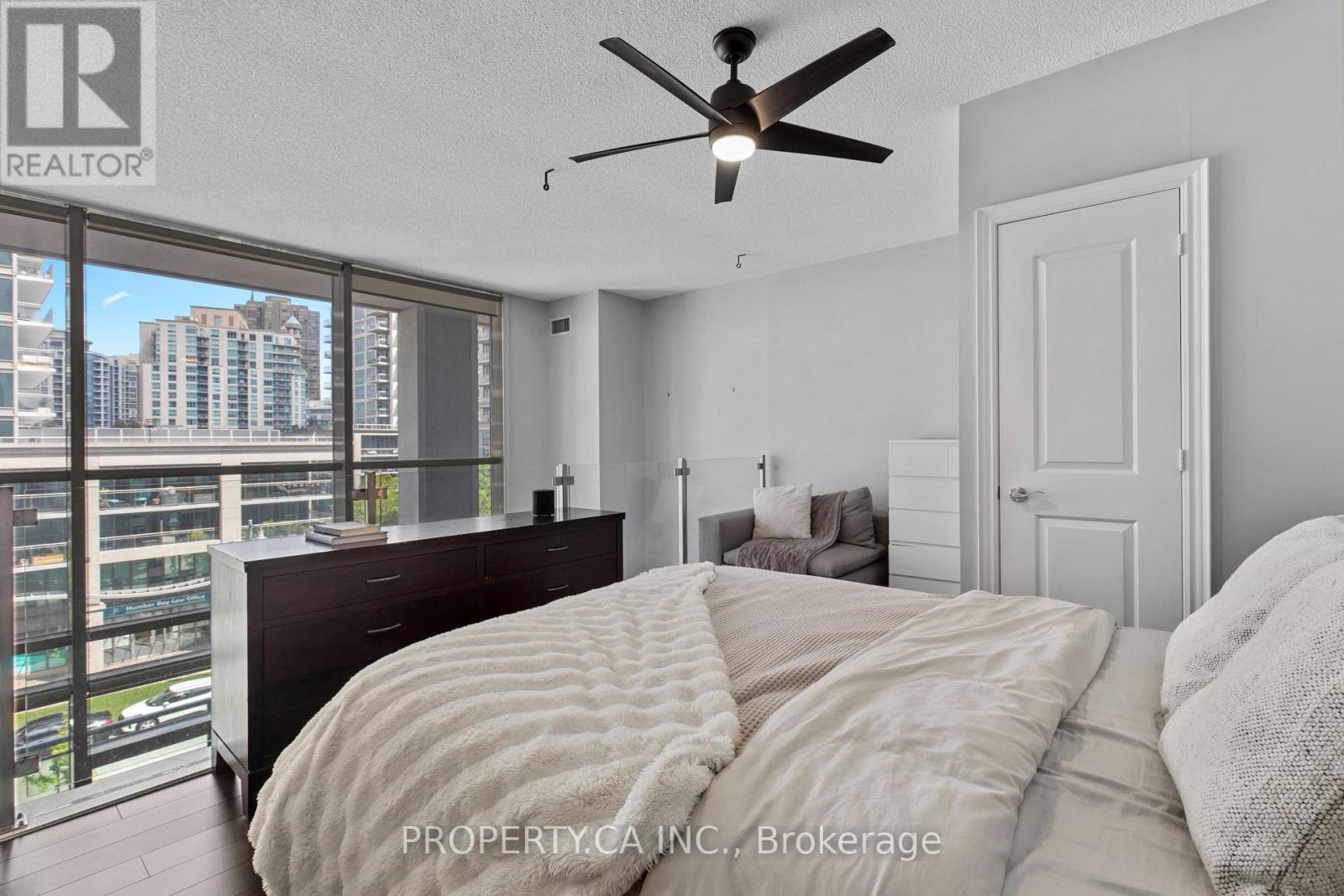 211 - 16 Brookers Lane, Toronto, Ontario  M8V 0A5 - Photo 16 - W13730922