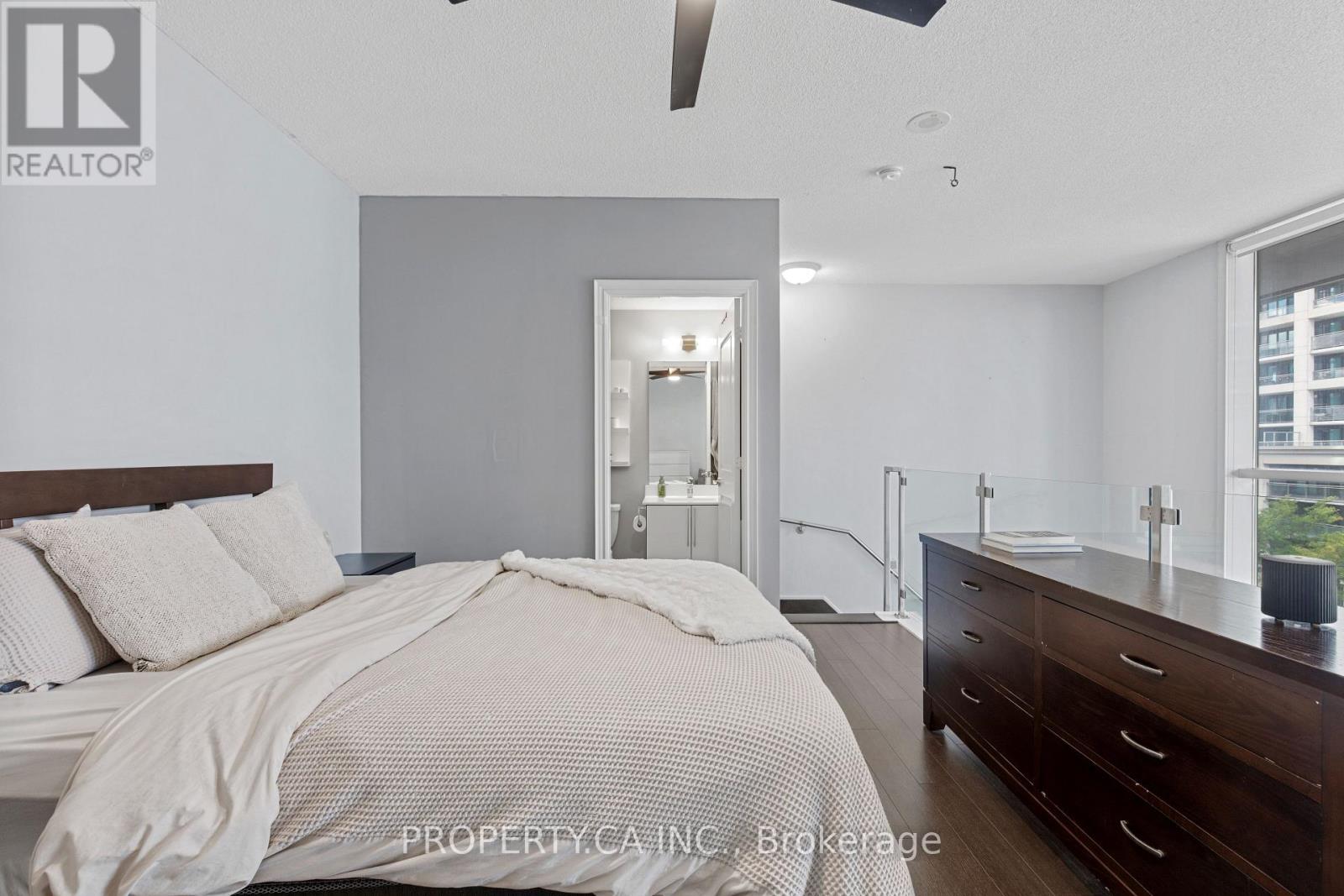 211 - 16 Brookers Lane, Toronto, Ontario  M8V 0A5 - Photo 17 - W13730922